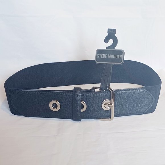 NWT Steve Madden Black Elastic / Patent Leather Grommet Belt M / L - Picture 1 of 5